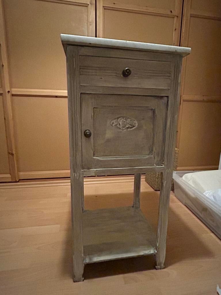 Table de nuit ou meuble d’appoint, Enlèvement