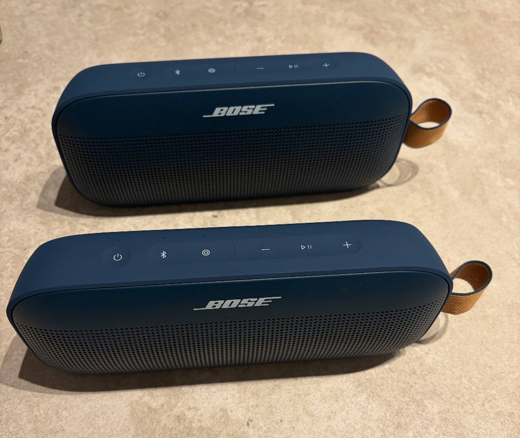 2 enceintes Bose Soundlink Flex (2e gèn); Bluetooth portable, Audio, Tv en Foto, Bluetooth, Speakerset, Ophalen of Verzenden, Zo goed als nieuw