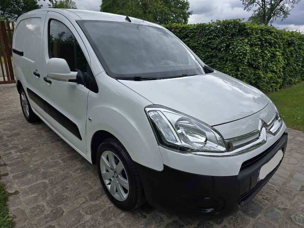 Citroën Berlingo 1.6 HDI lichte vracht / 275.840 km / Euro 5, Autos, Euro 5, Achat, Entreprise, Noir