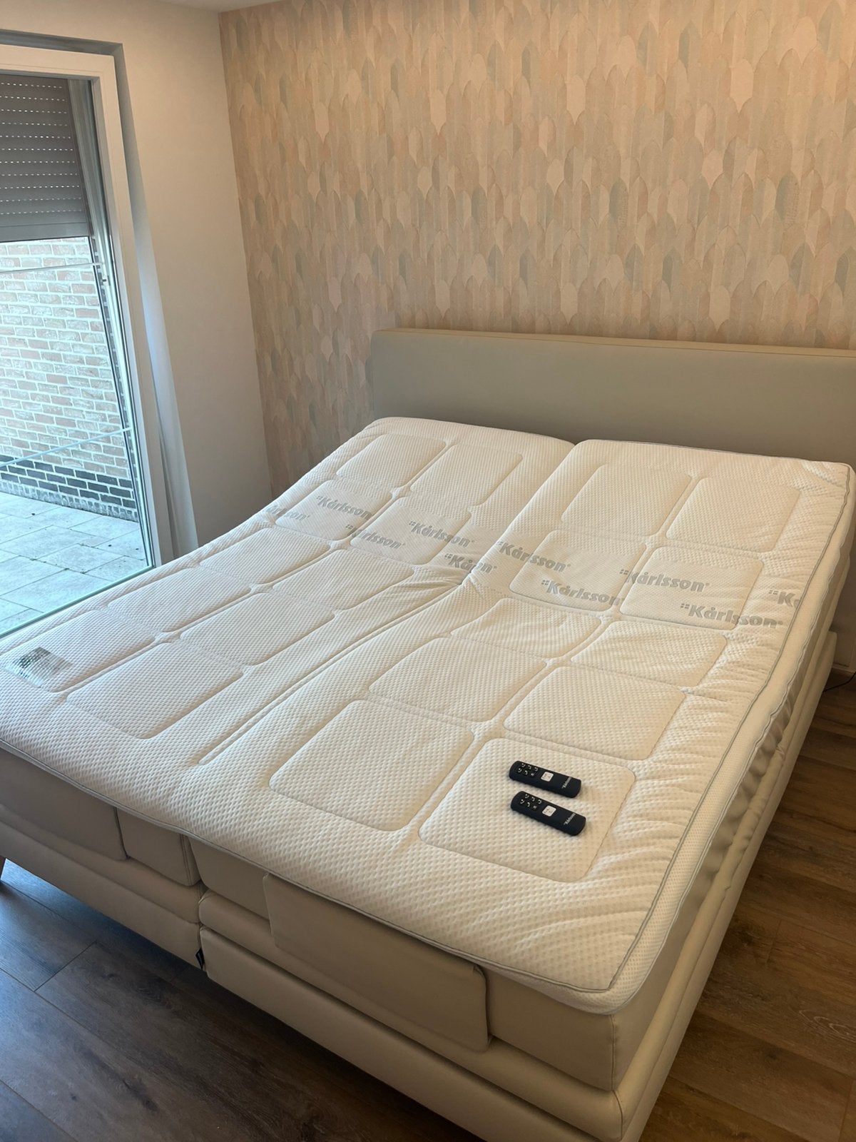 Elektronische boxspring 180x200 luxe comfort nieuwstaat, Huis en Inrichting, Slaapkamer | Matrassen en Bedbodems, Zo goed als nieuw