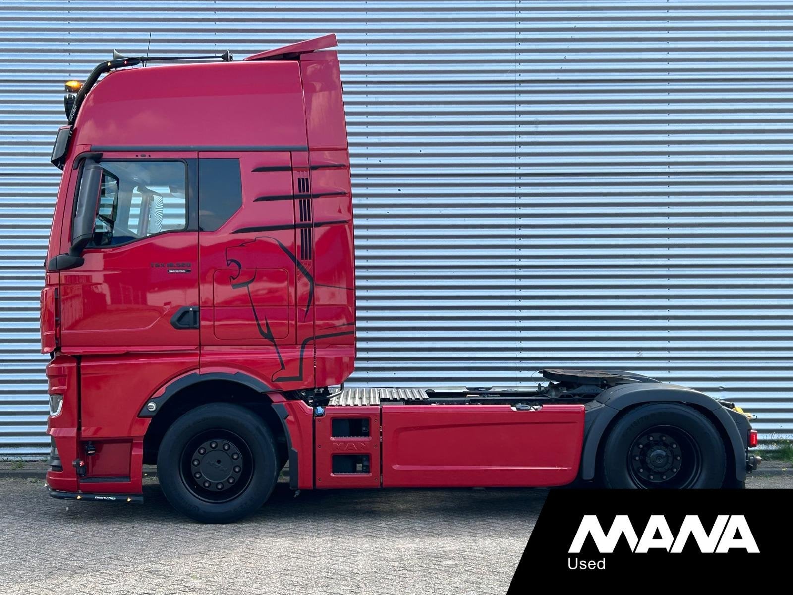 MAN TGX 18.520 BL GX SA // MAN INDIVIDUAL S // Koelkast Crui, Automaat, Achterwielaandrijving, Bedrijf, Diesel