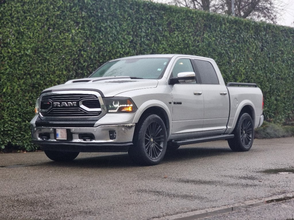 DODGE RAM, Autos, Cuir, Argent ou Gris, Achat, 5 places