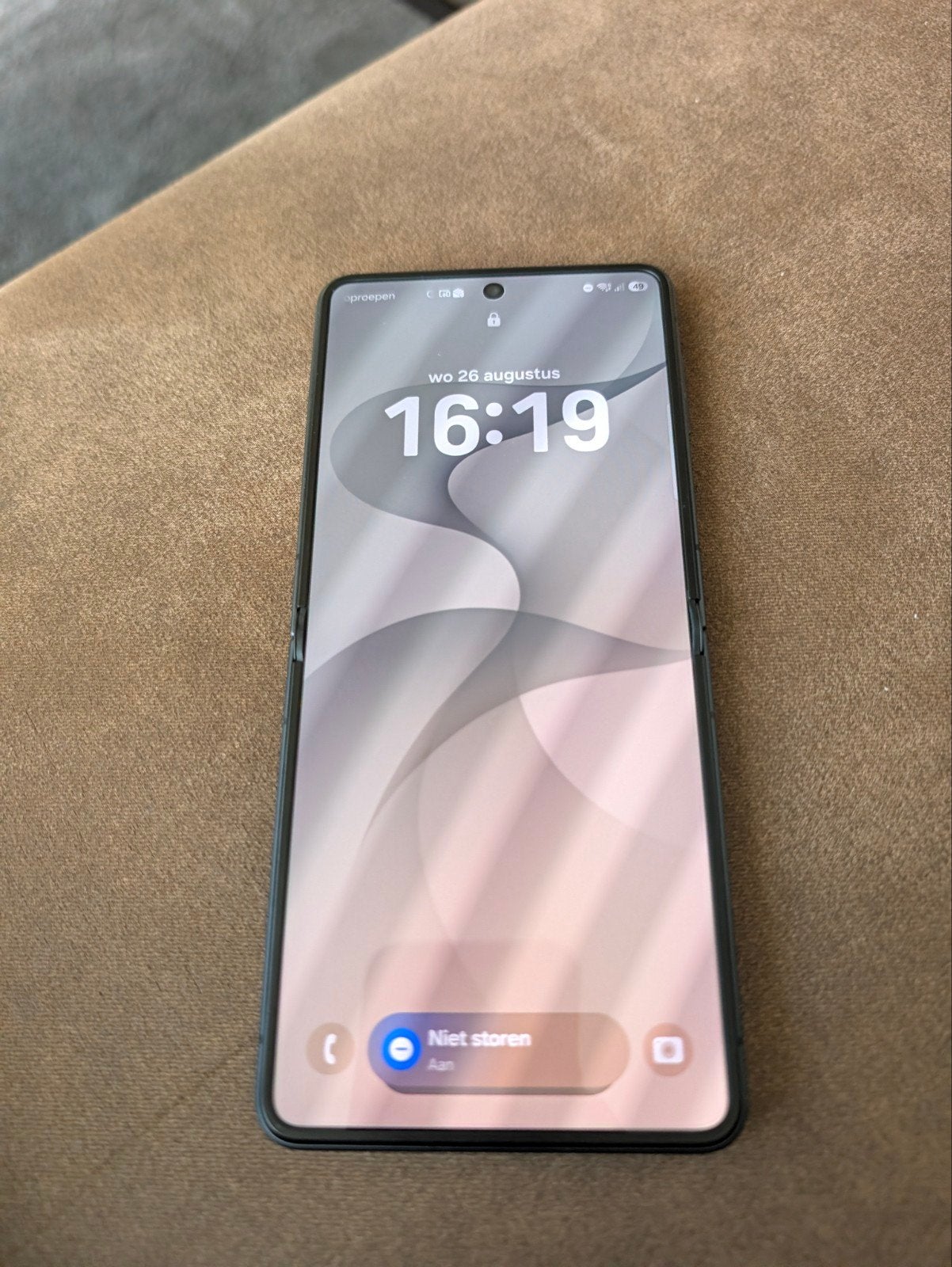 Samsung Galaxy z Flip 8, Telecommunicatie, Inklapmodel, Ophalen of Verzenden, Zo goed als nieuw, Zonder simlock