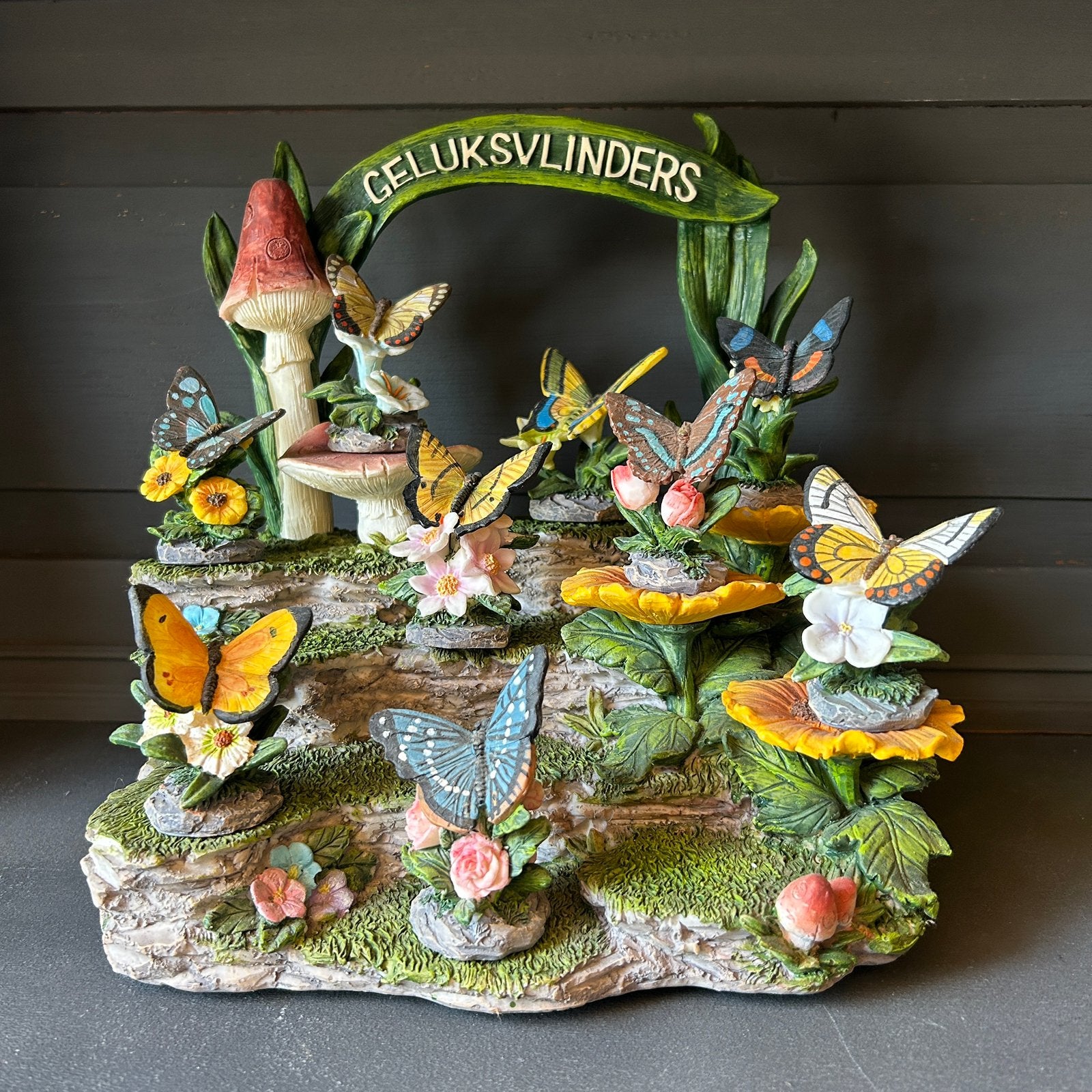 Geluksvlinders – Decoratief vlinderdisplay met 9 vlinders, Collections, Statues & Figurines, Comme neuf, Animal, Enlèvement