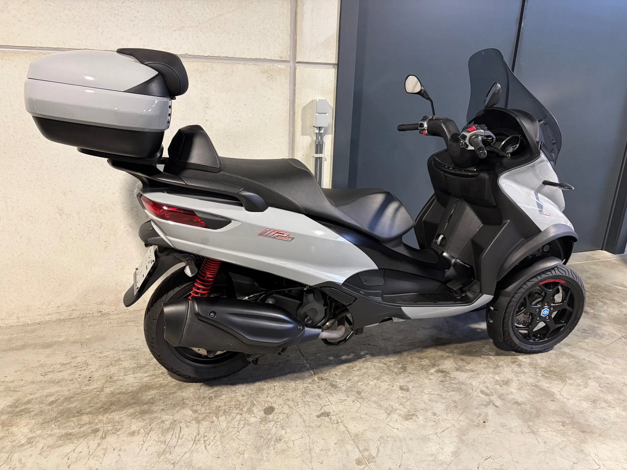 Piaggio MP3 handige 3wieler scooter met topcase, Motos, 350 cm³, Scooter, Entreprise, Occasion