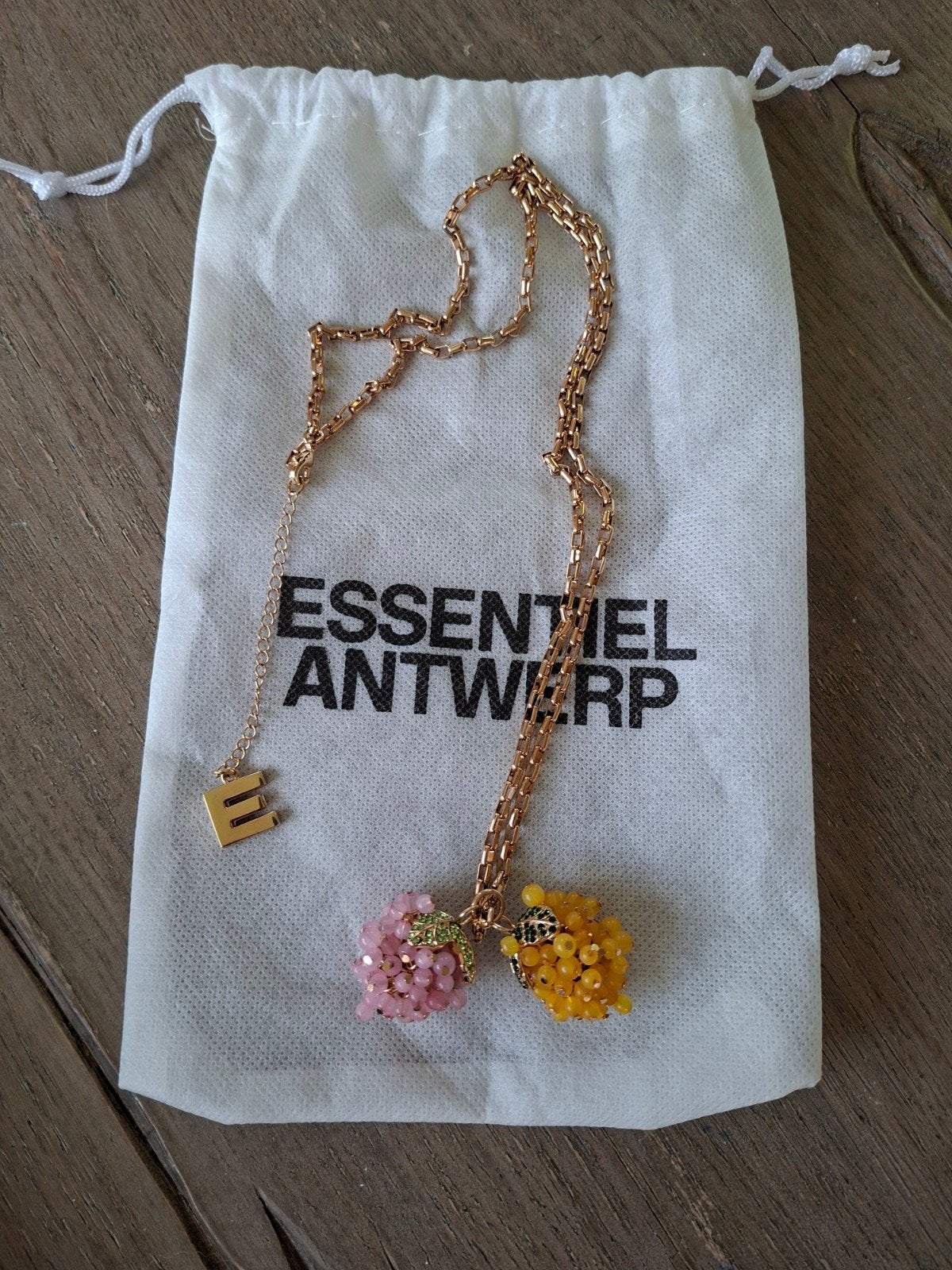 ESSENTIEL ANTWERP. (NEW +/_ 125€), Handtassen en Accessoires, Ophalen of Verzenden