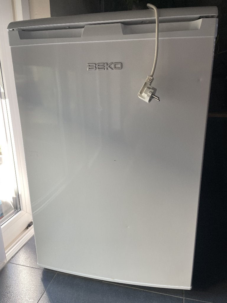 Beko koelkast, Elektronische apparatuur, Koelkasten en IJskasten, Ophalen, Zonder vriesvak, Minder dan 85 cm, 100 tot 150 liter