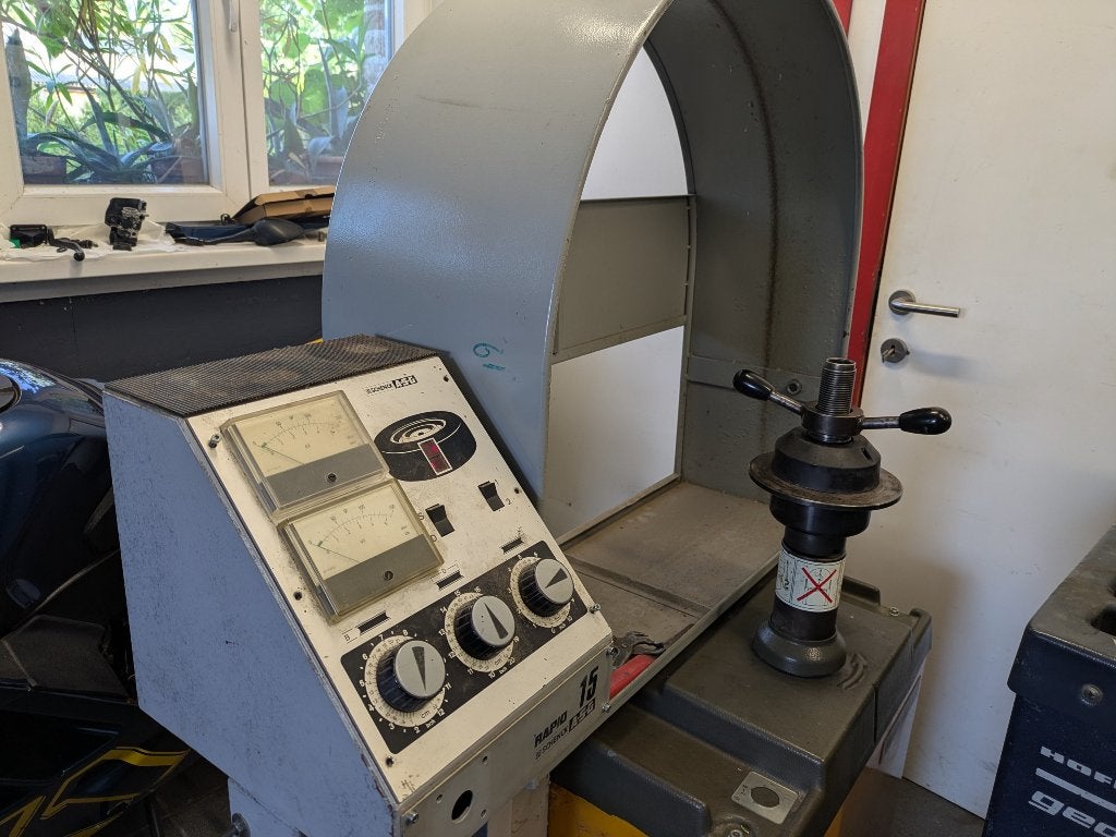 Schenck ASG 15 wielbalanceermachine, Ophalen, Gebruikt