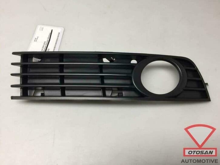 audi a4 2002 grille de pare chocs avant droite nouveau ! 032, Neuf, Pare-chocs, AUDI AG, Auto-Union-Strasse 1
85045  Ingolstadt, DE