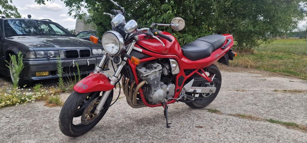 Suzuki GSF 600 Bandit N – 1999 | Slechts 15.700 km | Rood |, Motos, Motos | Suzuki, Particulier, Naked bike, plus de 35 kW, 4 cylindres