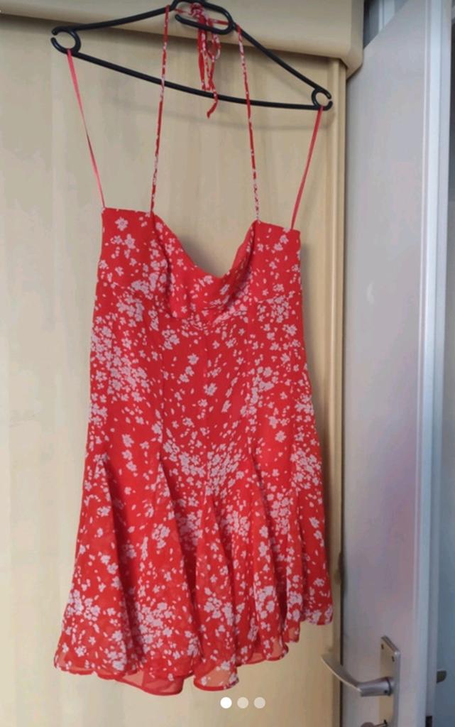 Robe neuve zara M, Enlèvement ou Envoi