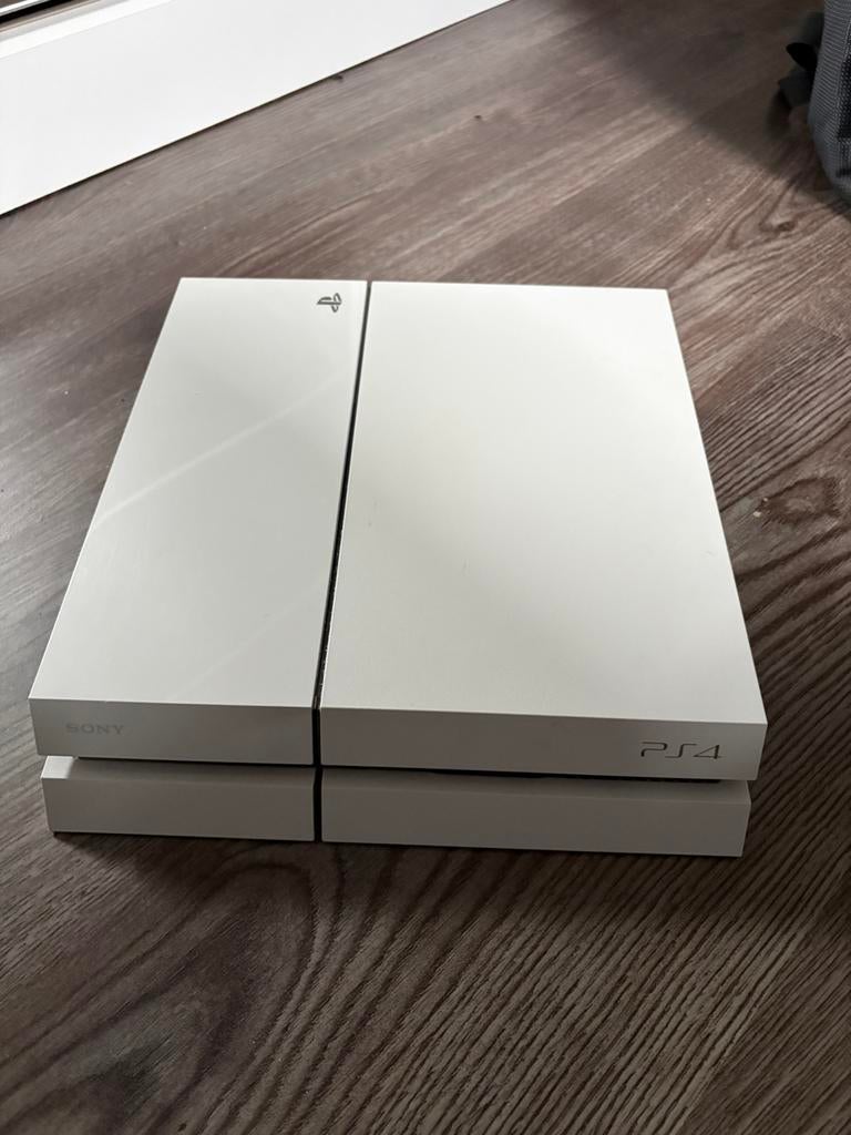 Ps4 wit, Games en Spelcomputers, Spelcomputers | Sony PlayStation 4, Ophalen, Zo goed als nieuw