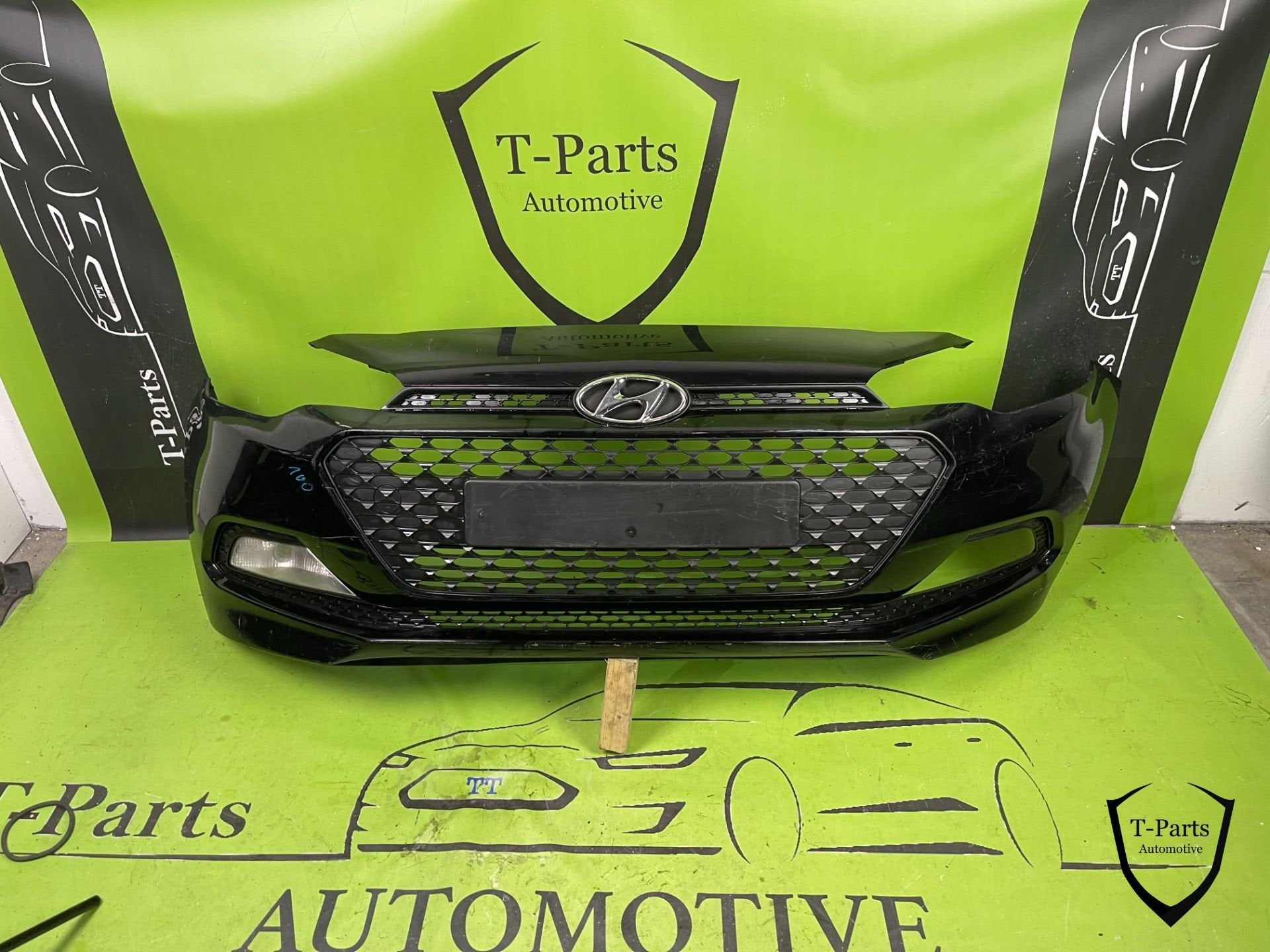 pare-chocs avant hyundai i20 14+, Info@fabrikant.eu, Fabrikant BV, Pare-chocs, Utilisé