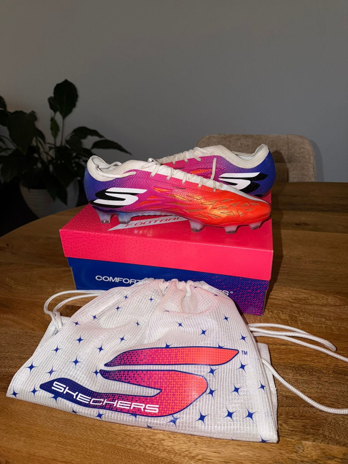 Skechers SKX Voetbalschoenen - Maat 45,5, Sports & Fitness, Football, Enlèvement ou Envoi, Neuf, Chaussures