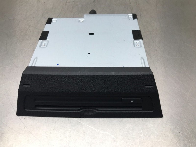 LECTEUR CD Mazda 2 (DJ / DL) (|DA6C669G0D|), Utilisé, Mazda