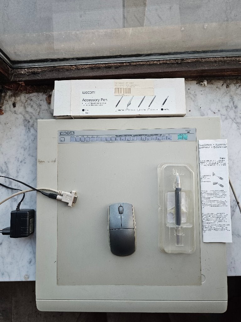 Wacom UD-1212-R  (Digitizer II) tekentablet – compleet, Computers en Software, Tekentablets, Ophalen, Gebruikt, Bedraad, Wacom
