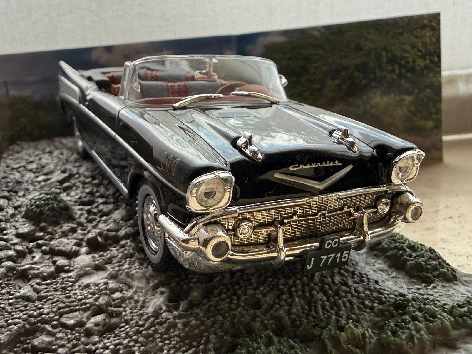 Chevrolet Bel Air, Hobby en Vrije tijd, Modelauto's | 1:43, Zo goed als nieuw, Auto, Universal Hobbies, Ophalen of Verzenden