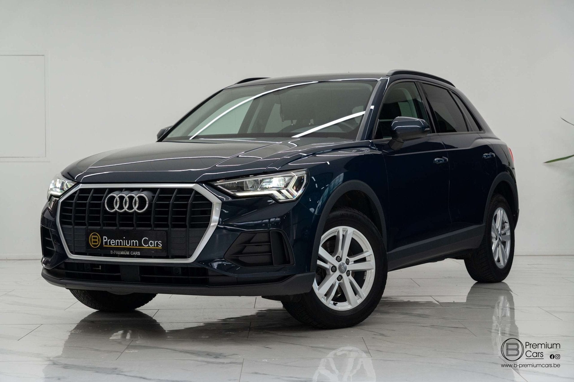 Audi Q3 35 TFSI S-Tronic! Automaat! Camera! Led! Garantie!, Autos, Achat, Entreprise, Entretenue par le concessionnaire, Noir
