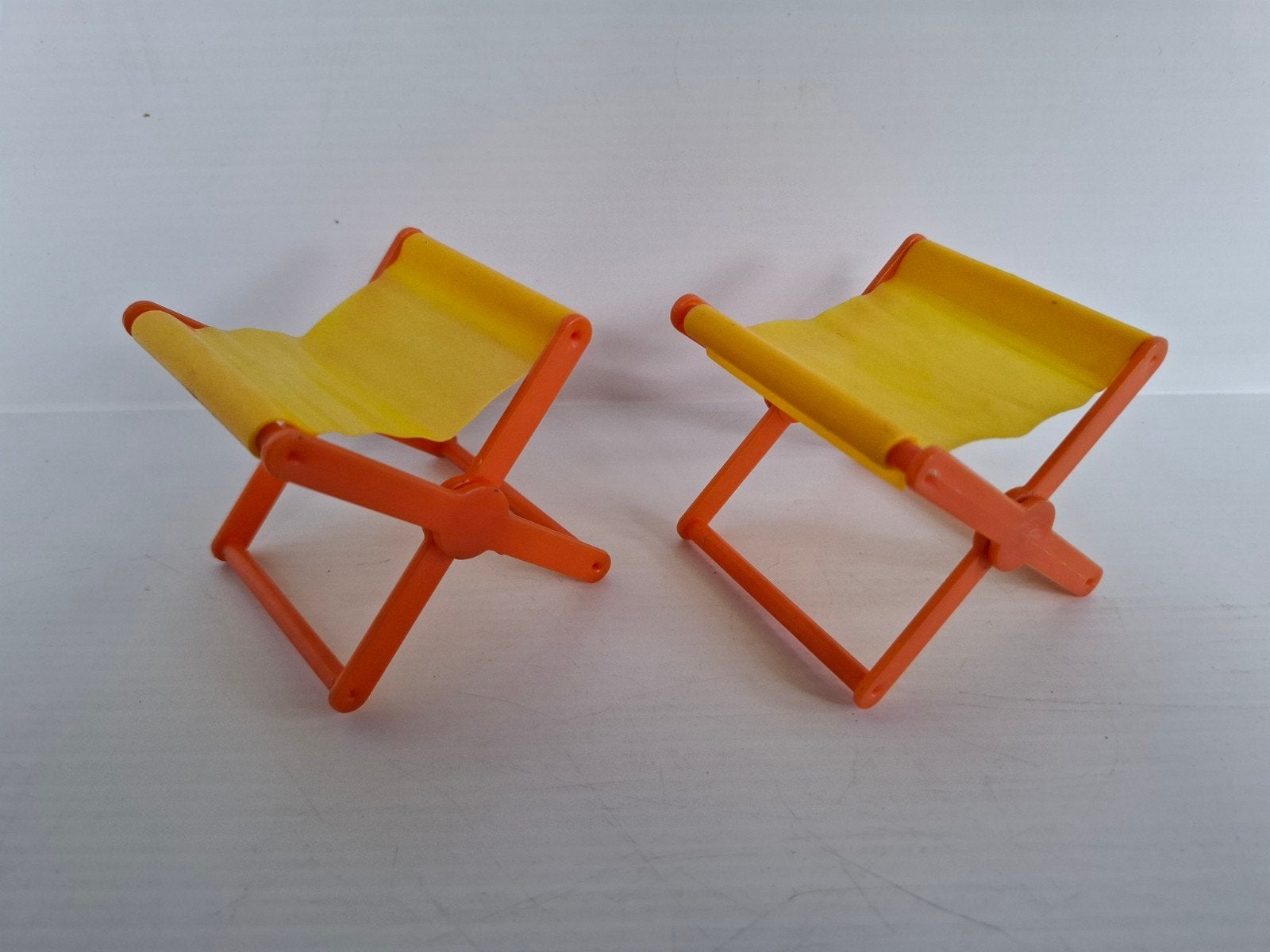 Vintage Mattel Barbie onderdelen accessoires krukjes camper, Ophalen of Verzenden, Gebruikt, Accessoires
