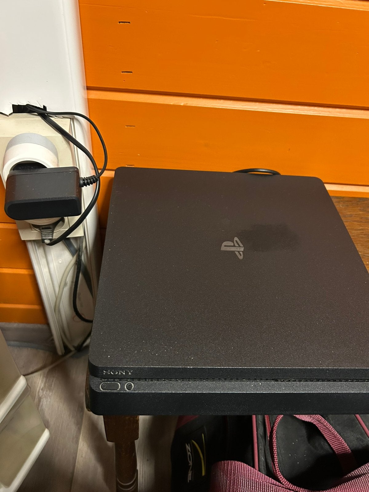 Playstation 4, Games en Spelcomputers, Spelcomputers | Sony PlayStation 4, Ophalen, Zo goed als nieuw, Met 1 controller, Slim