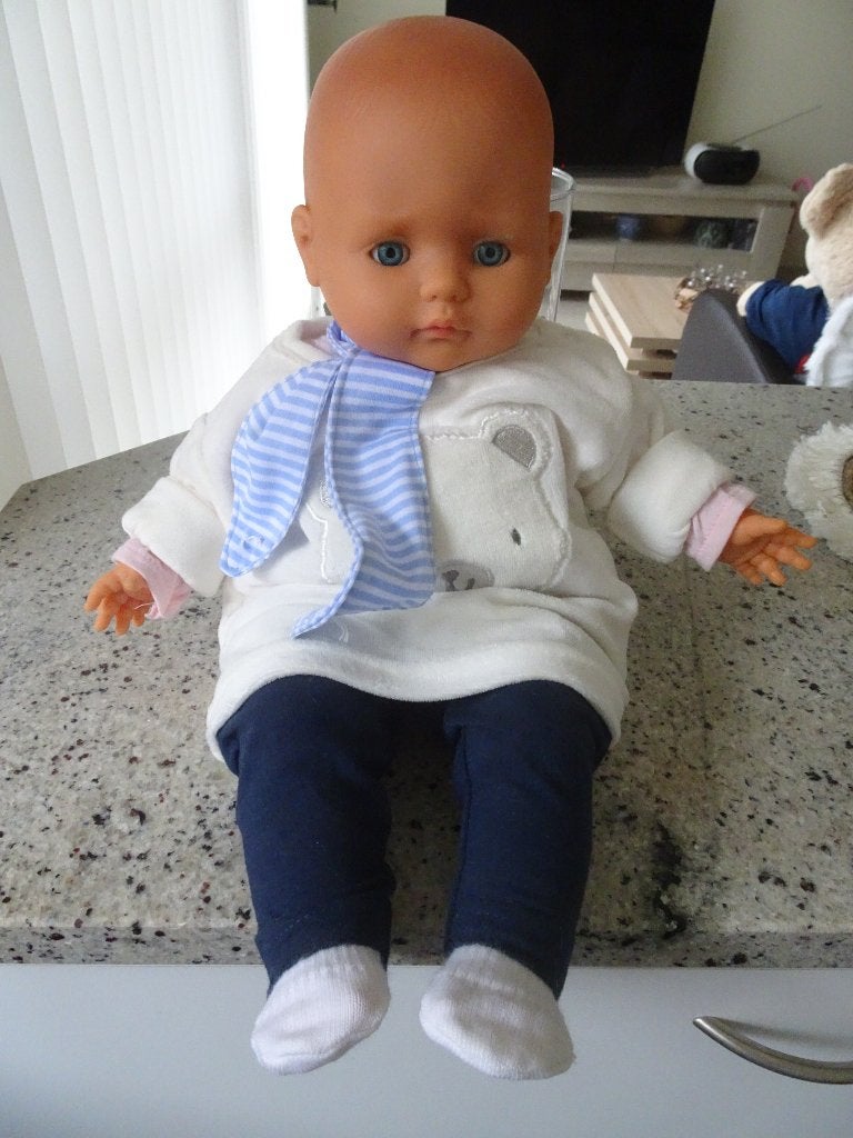 Heel mooie babypop, Ophalen, Zo goed als nieuw, Babypop
