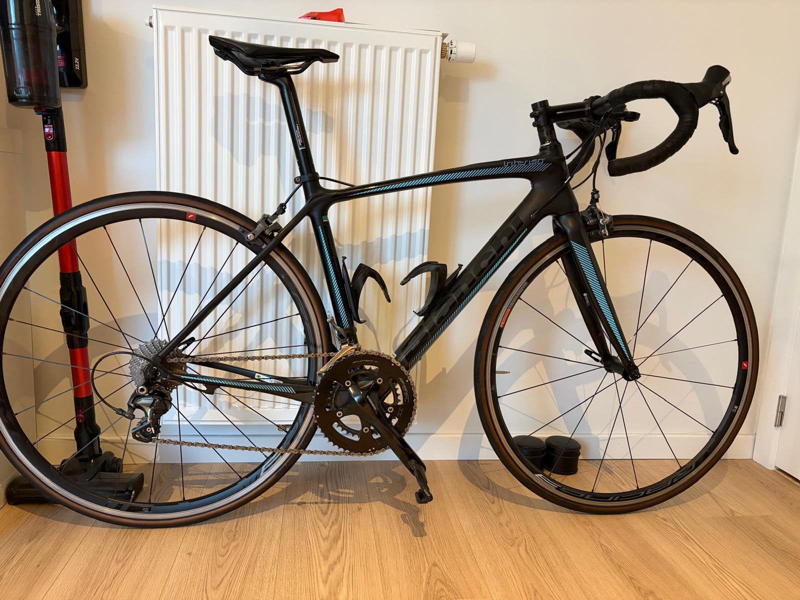 Bianchi intenso (smal), Vélos & Vélomoteurs, Autres marques, 10 à 15 vitesses, Frein sur jante, Enlèvement
