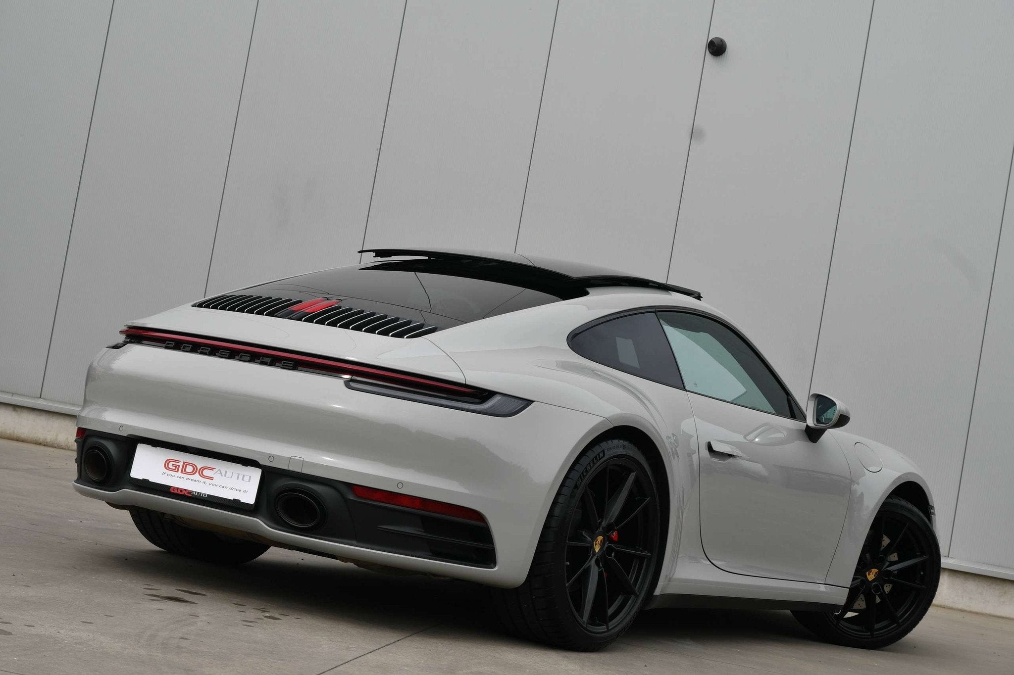 Porsche 911 Carrera 4S Coupé l Pano l Sportuitlaat l Bose l, Autos, Cuir, Argent ou Gris, Achat, Euro 6