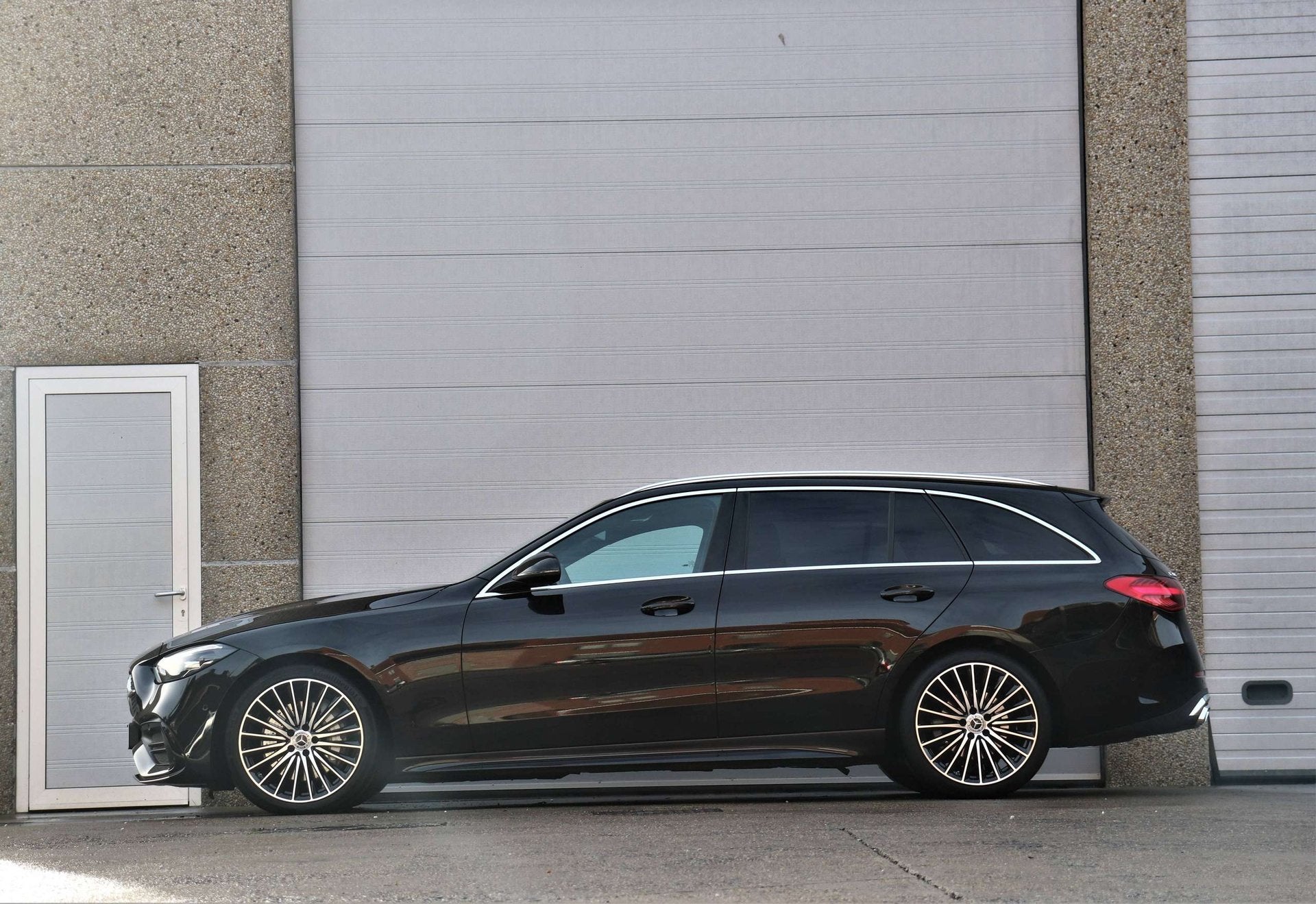Mercedes-Benz C 300 d Estate AMG-line - Distronic/BlindSpot/, Achat, Euro 6, Entreprise, 5 portes