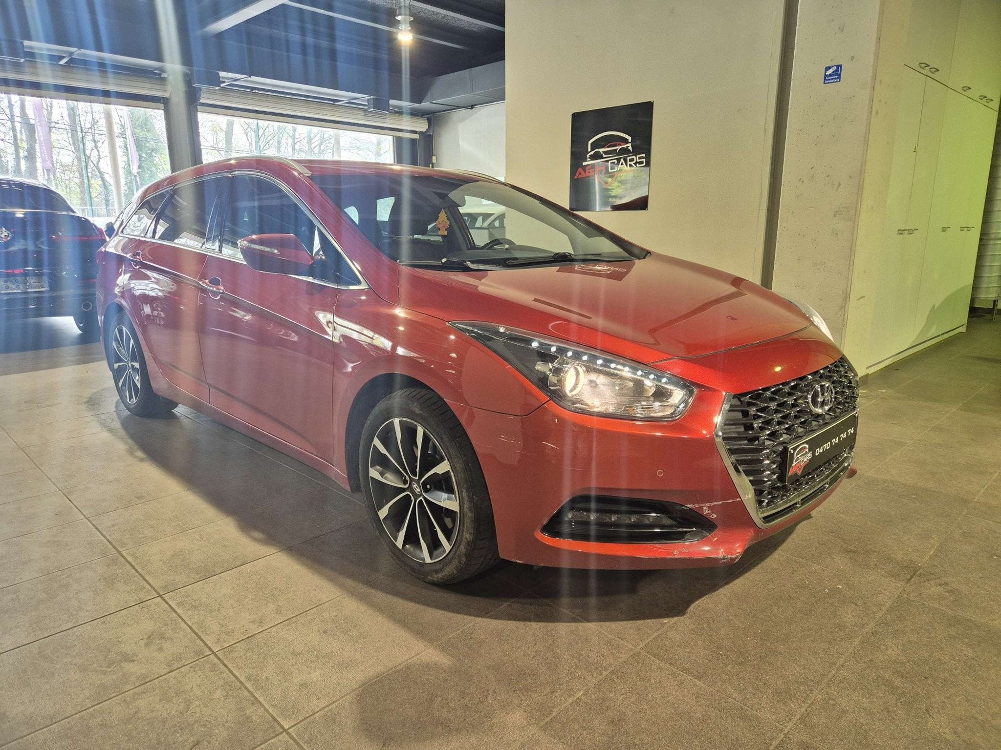 Hyundai i40 i40 SW 1.6 CRDi Feel, Autos, Hyundai, Achat, Euro 6, Entreprise, Noir