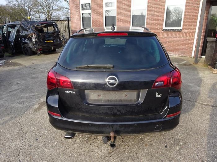 Trekhaak van een Opel Astra, Auto-onderdelen, Gebruikt, -, -, Opel