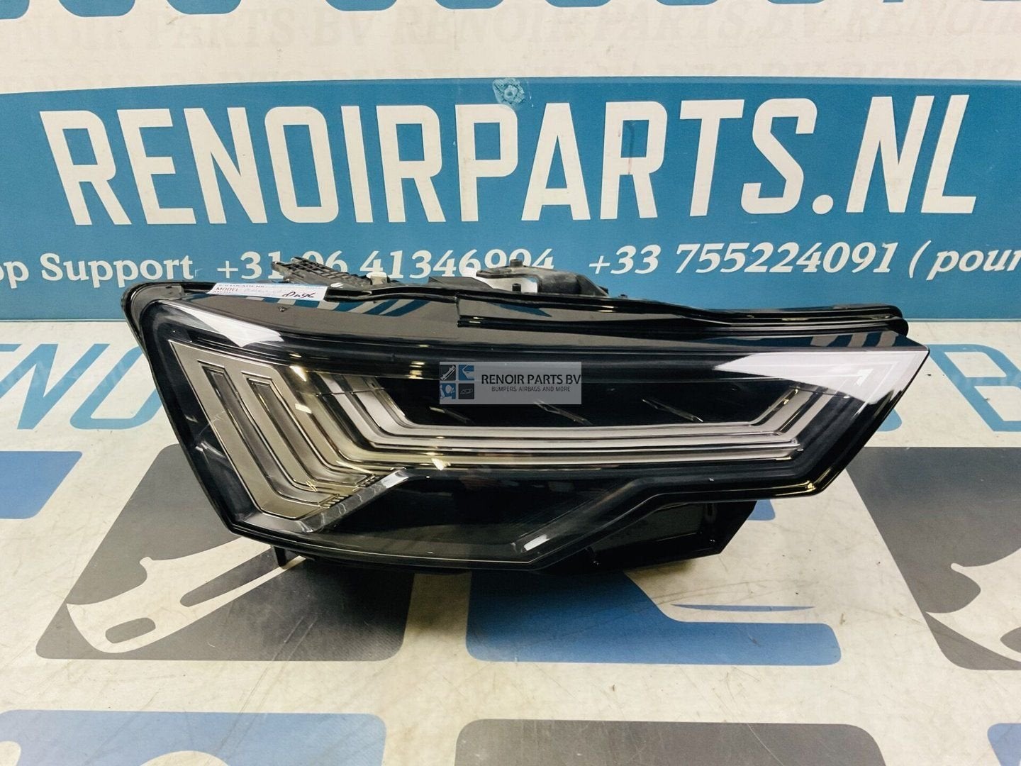 Koplamp Audi A6 C8 MATRIX LED 4K0941036 Rechts 2-F2C-8096, Gebruikt, -, -, 6 maanden garantie