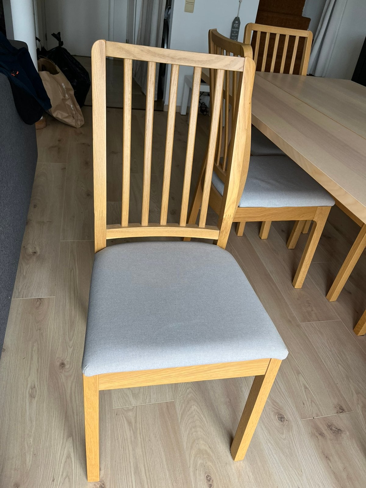 Chaises en bois, Maison & Meubles, Chaises, Gris, Comme neuf, Enlèvement, Bois