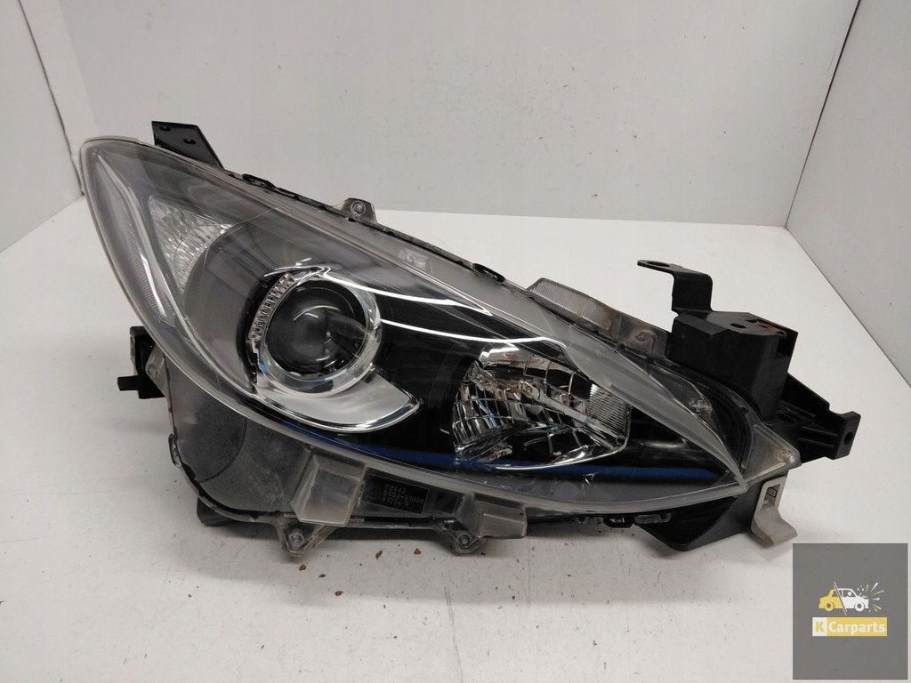 BHR151030, Mazda 3 III BM Lentille droite Parfait, Shinchi, Fuchu-Cho 3-1
730-8670  Hiroshima, Mazda Motor Corporation, Info@mazda.co.jp