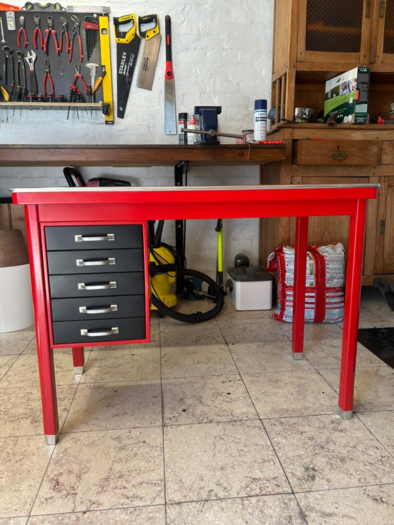 Vintage metalen kinder bureau, Vintage, Ophalen, Zo goed als nieuw, Grijs