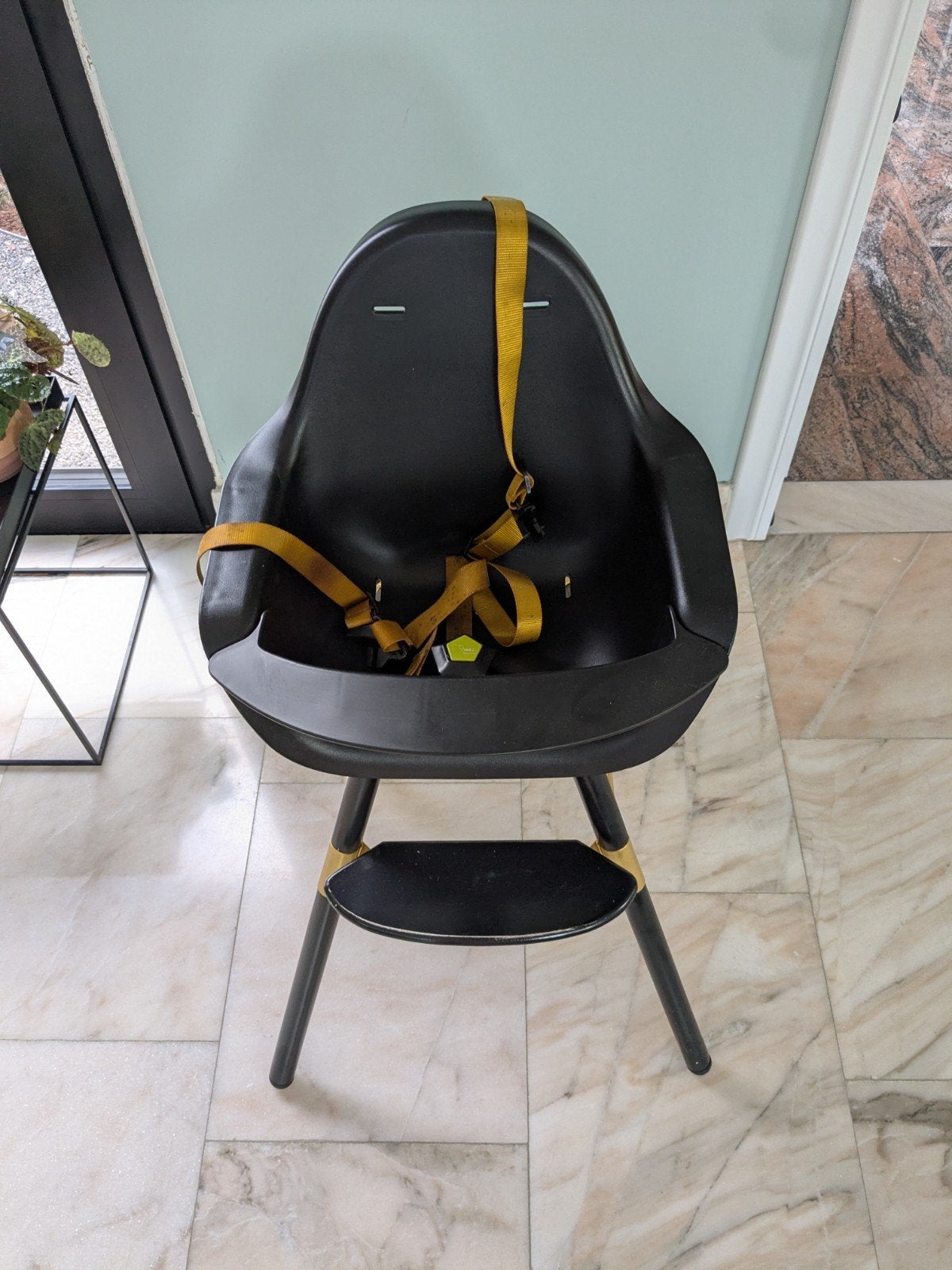 Childhome Evolu kinderstoel – Black & Gold Special Edition, Kinderen en Baby's, Ophalen, Zo goed als nieuw, Overige typen, Aanschuifbaar