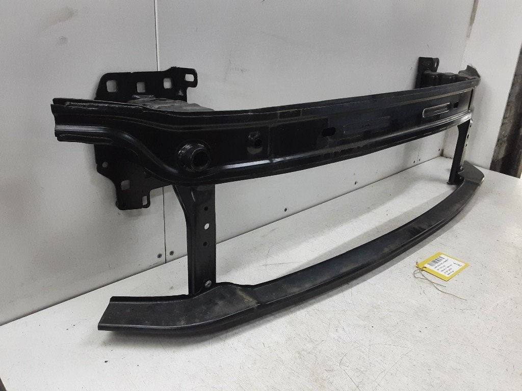 RENFORT PARE CHOC AVANT (TRAVERSE) Leon (KLB) (5FA807097), Autos : Pièces & Accessoires, Seat Deutschland GmbH, Service@seat.de