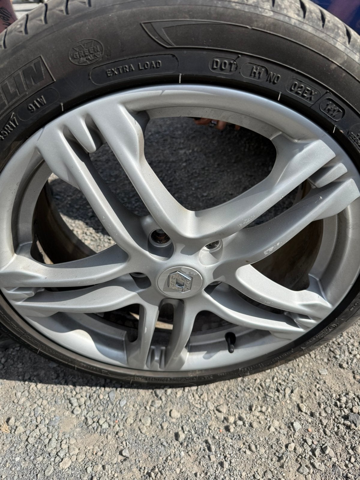 4 jantes clio 3 RS PNEUS ok, Autos : Pièces & Accessoires, Enlèvement, Pneu(s)