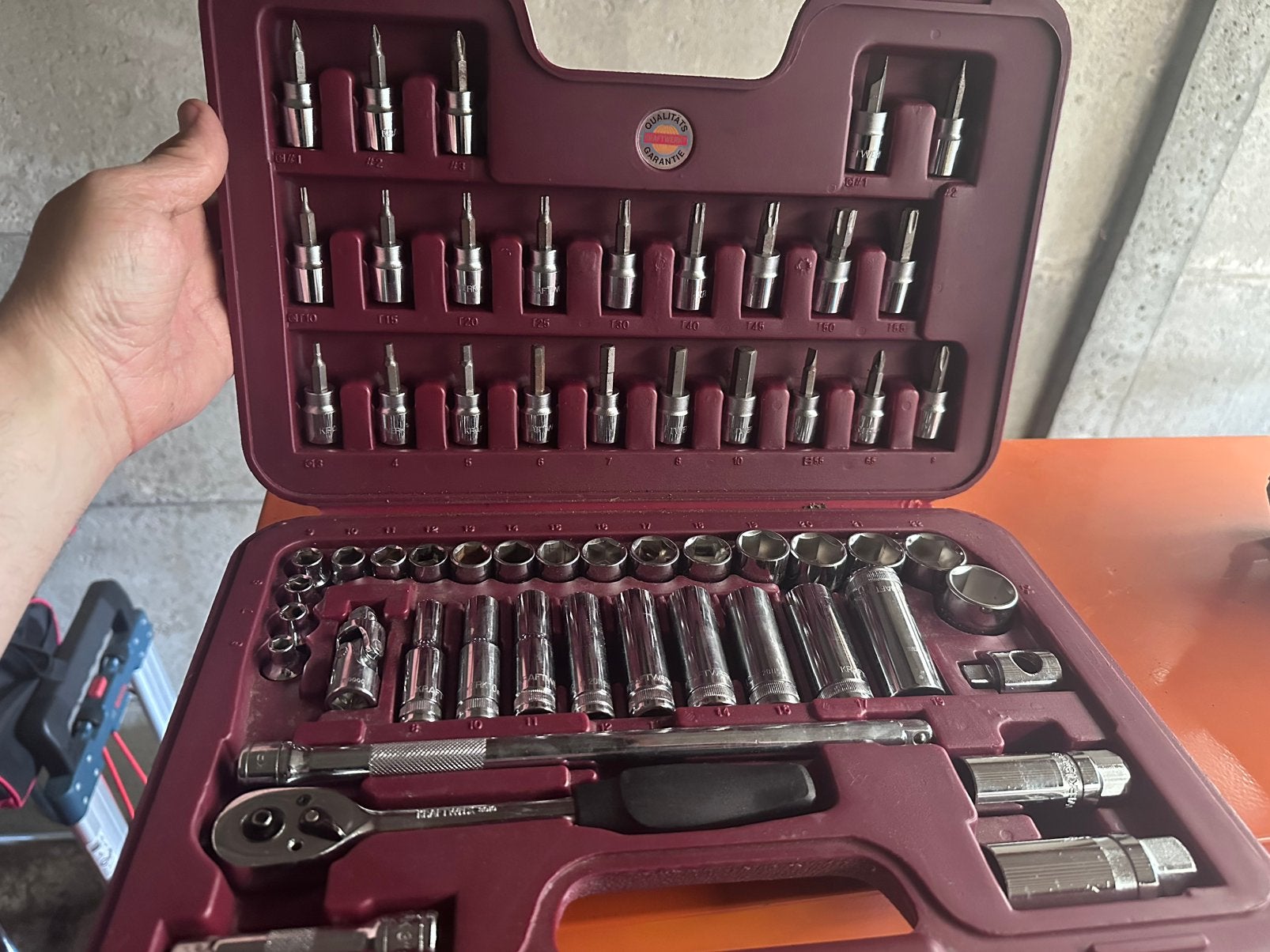 Kraftwerk doppendoos, Ophalen, Zo goed als nieuw