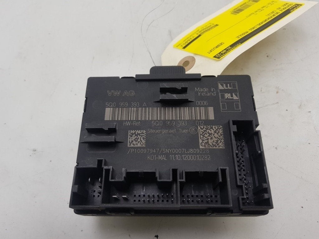 ORDINATEUR VEROUILLAGE CENTRALISE Audi A3 (8V1 / 8VK), Dhr. J. Ham, Administratie@autoham.nl, Audi, Utilisé