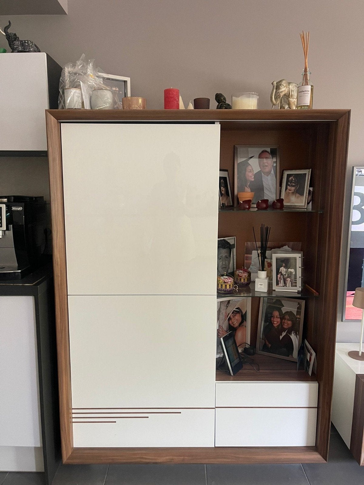 Armoire et dressoir + canapé d'angle