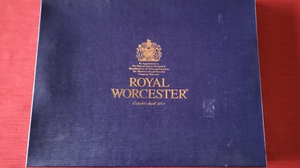 Wedgwood royal worcester, Antiek en Kunst, Ophalen