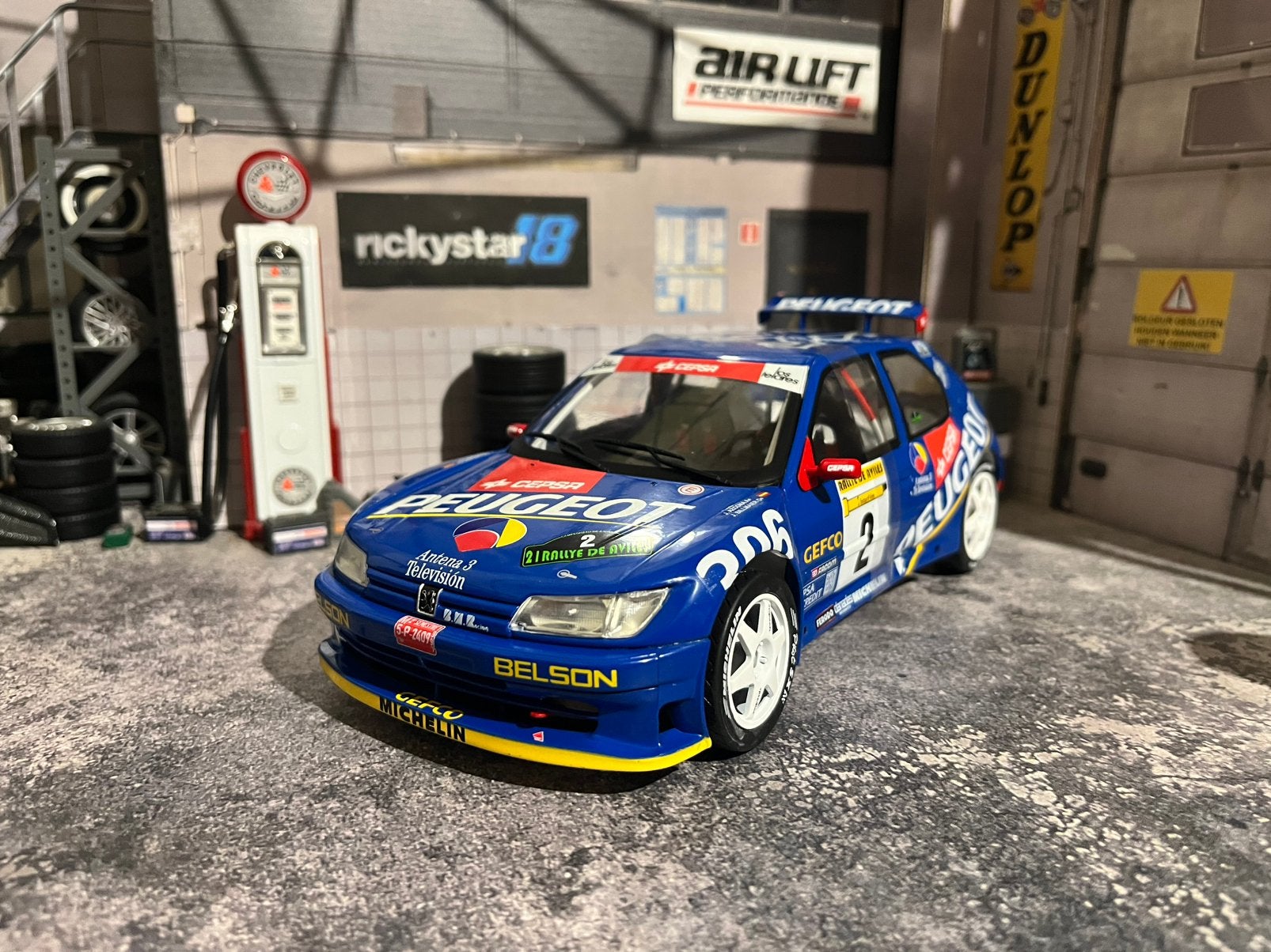 1:18 Peugeot 306 Maxi - nieuw in de doos, Ophalen of Verzenden, Zo goed als nieuw, Auto, Solido