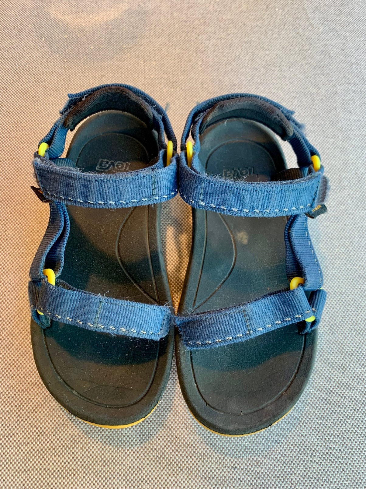 Teva kindersandalen - maat 27, Kinderen en Baby's, Babykleding | Schoentjes en Sokjes, Ophalen, Gebruikt, Jongetje of Meisje, Overige typen