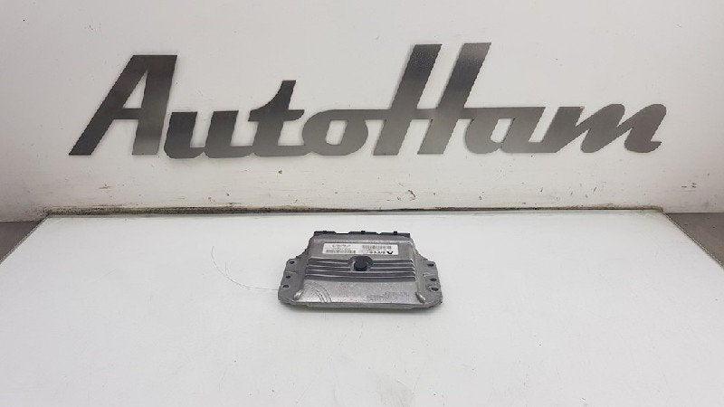 COMPUTER MOTOR Renault Grand Scénic II (JM), Auto-onderdelen, Gebruikt, Renault, Peter-Huppertz-Straße 5
51063  Köln, DE, Dialog.deutschland@renault.de
