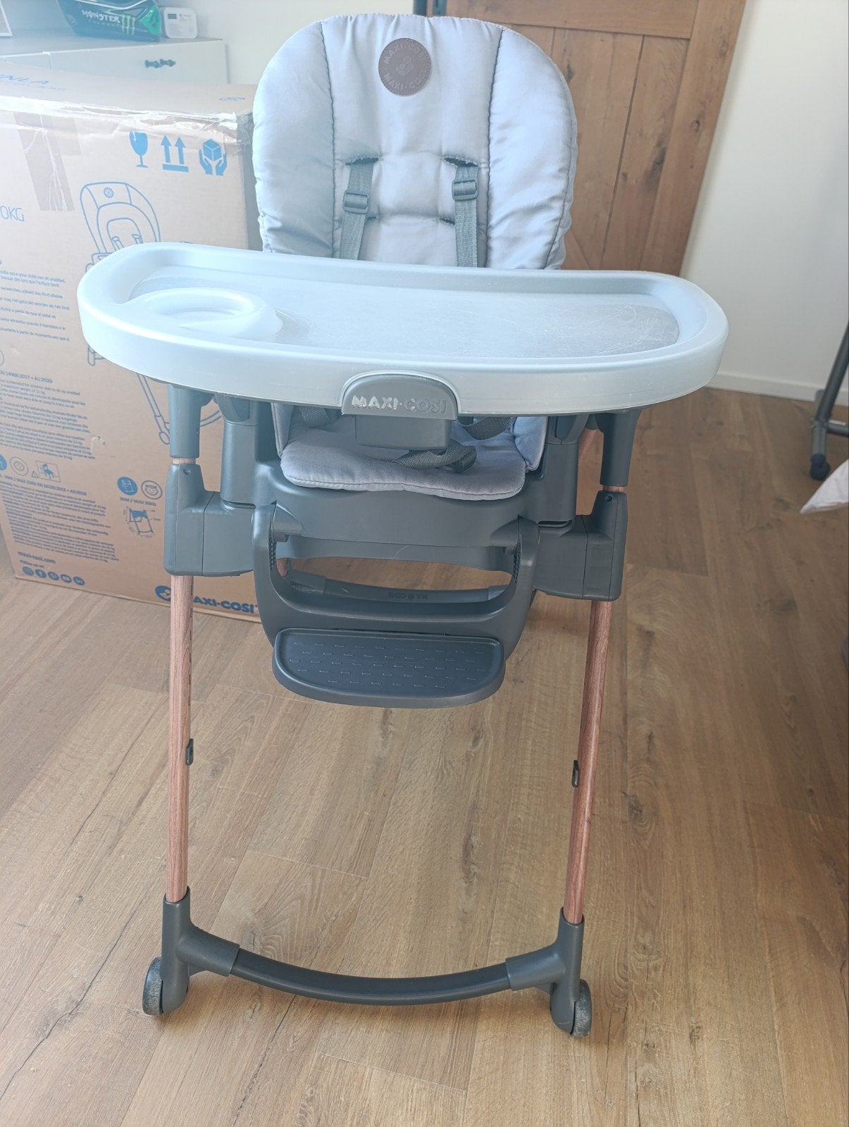 Eetstoel Maxi Cosi Minla, Ophalen
