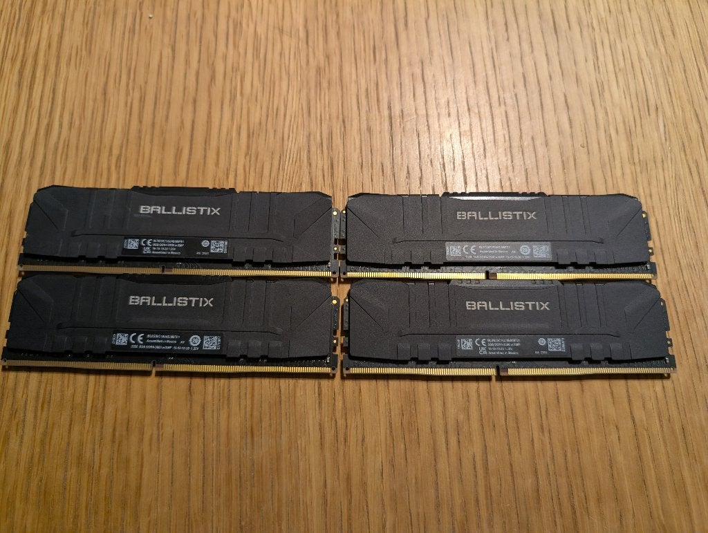 RAM 32Go DDR4 (4x8Go) Ballistix, Ophalen, Gebruikt, 32 GB, DDR4