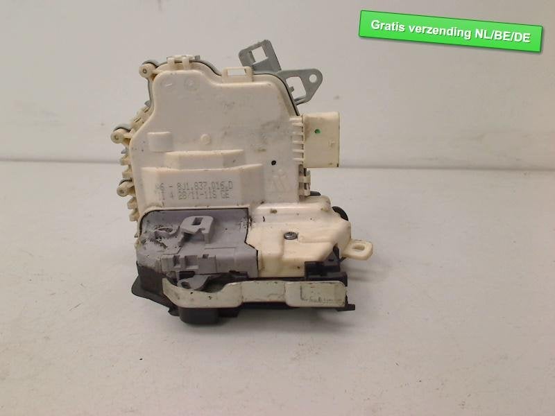 SERRURE DE PORTE AVANT DROITE Audi Q5 (8RB) (8J1837016D), Auto-Union-Straße  1,
85057  Ingolstadt, DE, Info@audi.de, Audi, Utilisé