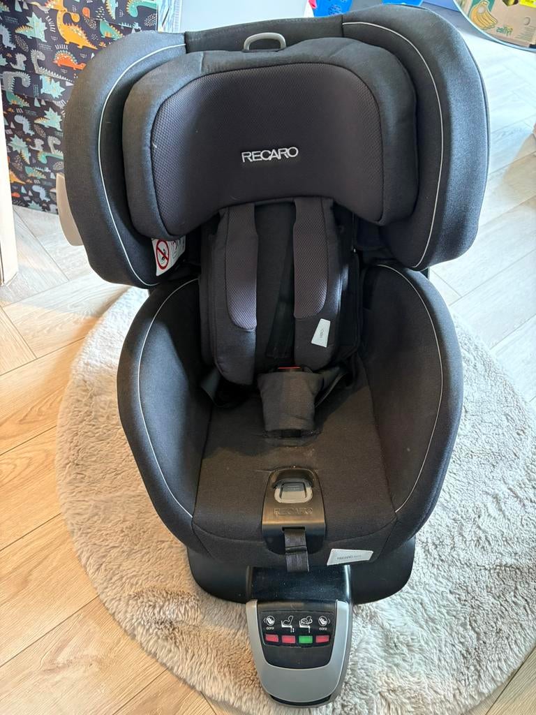 Recaro autostoel met isofix steun, Verstelbare rugleuning, 0 t/m 18 kg, Zo goed als nieuw, Isofix