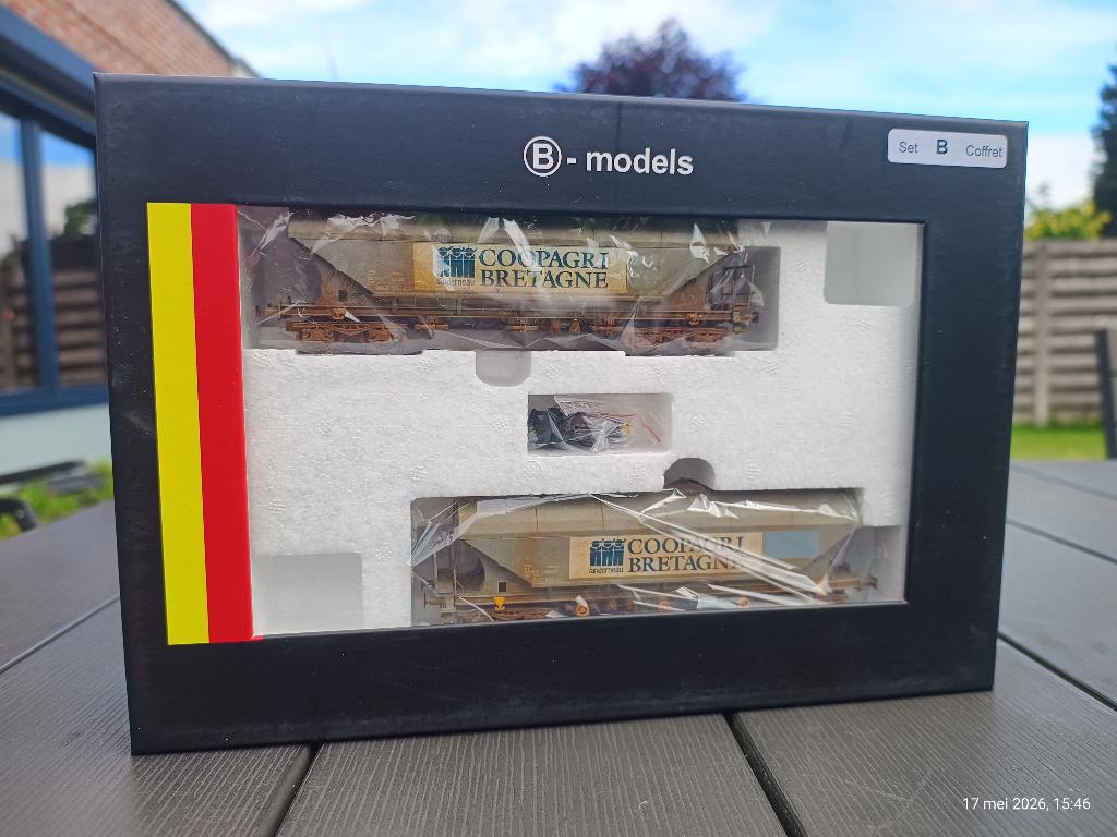 B-Models SNCF set silowagens "Coopagri-Bretagne", Hobby en Vrije tijd, Ophalen of Verzenden, Zo goed als nieuw, Gelijkstroom of Wisselstroom
