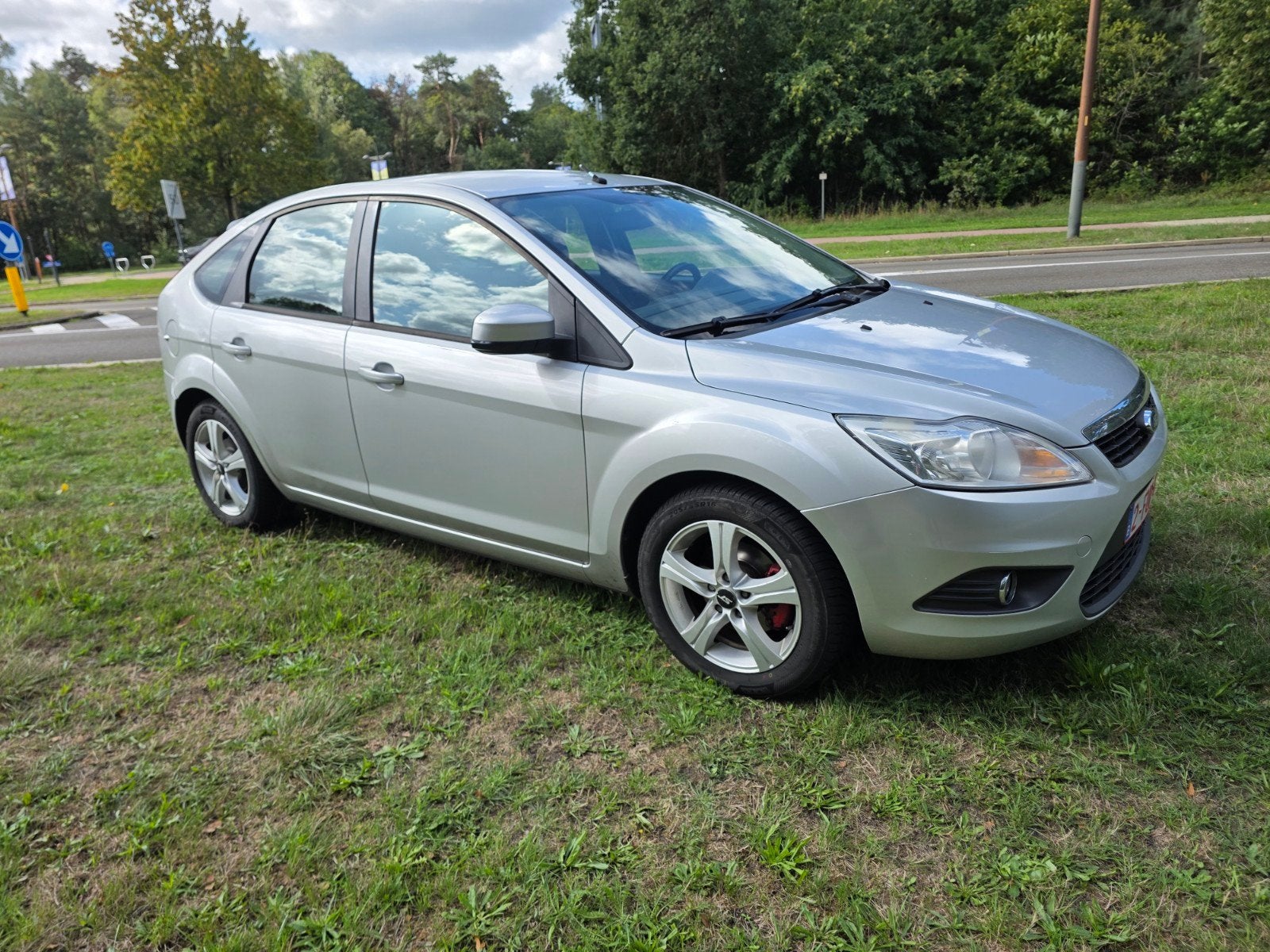Ford Focus 1.6 diesel BWJ.2011 couleur gris, navigation, etc, Focus, Argent ou Gris, Boîte manuelle, 5 portes